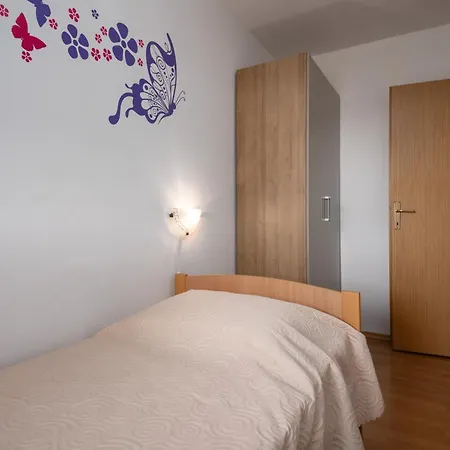 Apartmán With A Parking Space Vrsar, Porec - 14164 Vrsar