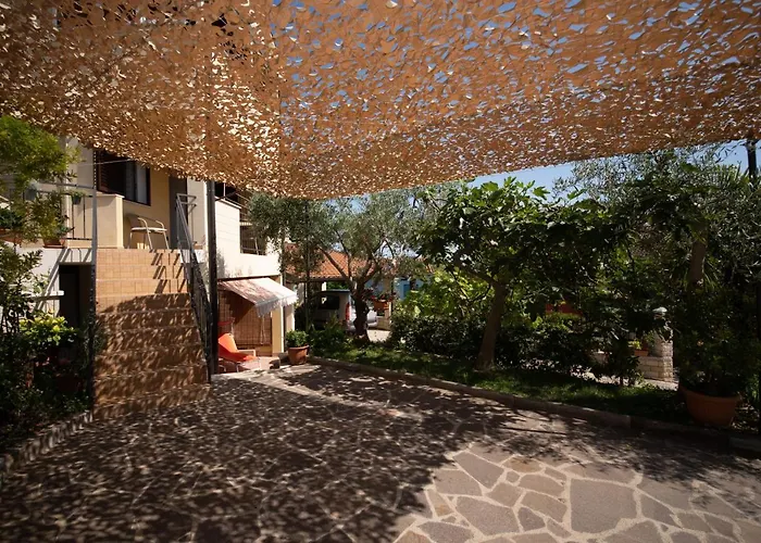 With Parking Space Vrsar, Porec - 14164 아파트 브르사르